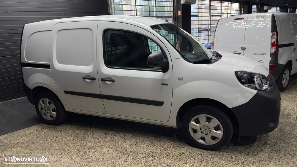Renault kangoo  ZE - 9