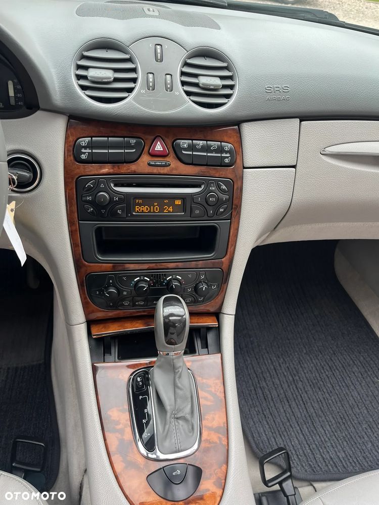 Mercedes-Benz CLK - 10