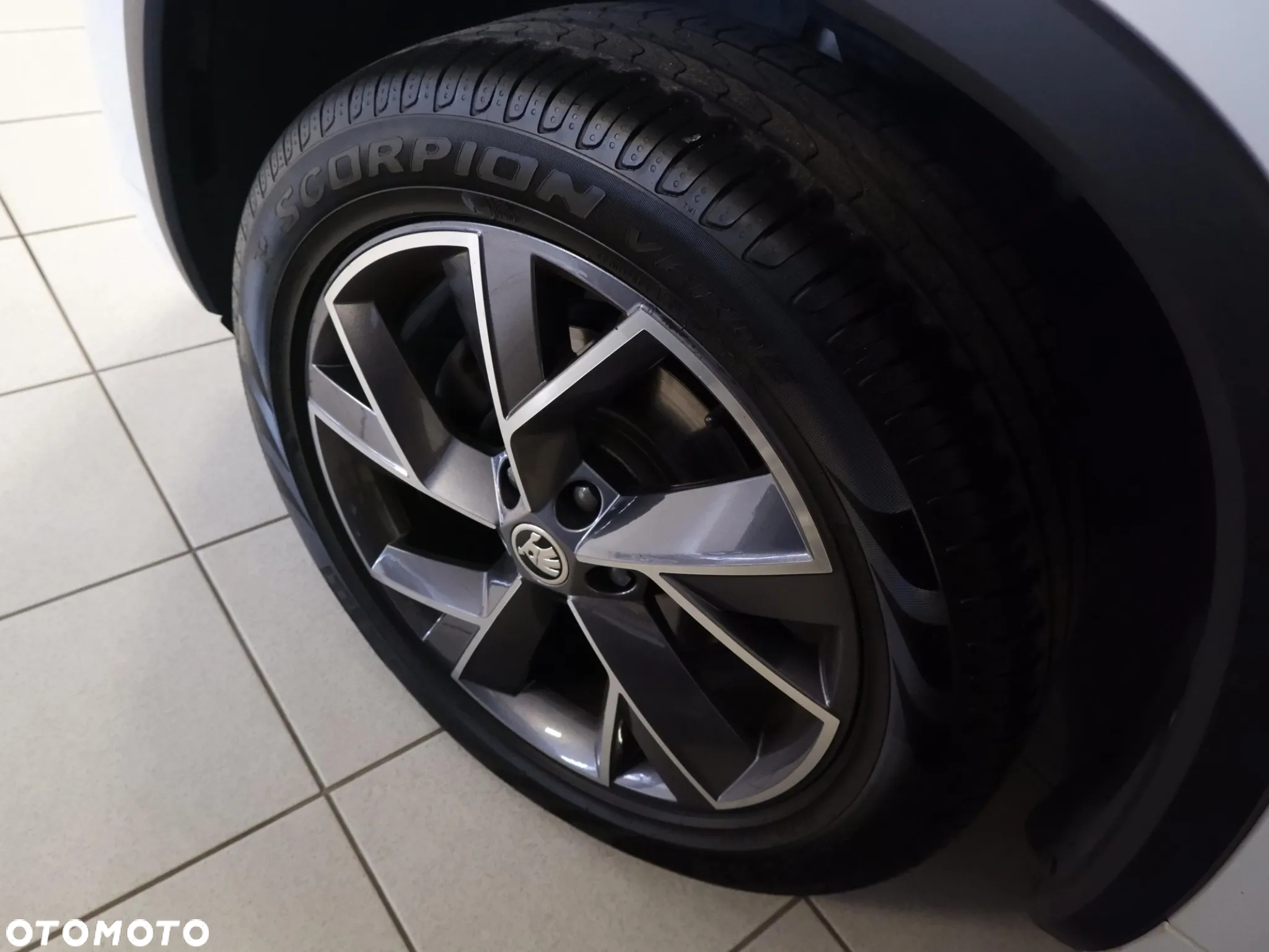 Skoda Kodiaq 1.5 TSI ACT 4x2 Sportline - 4