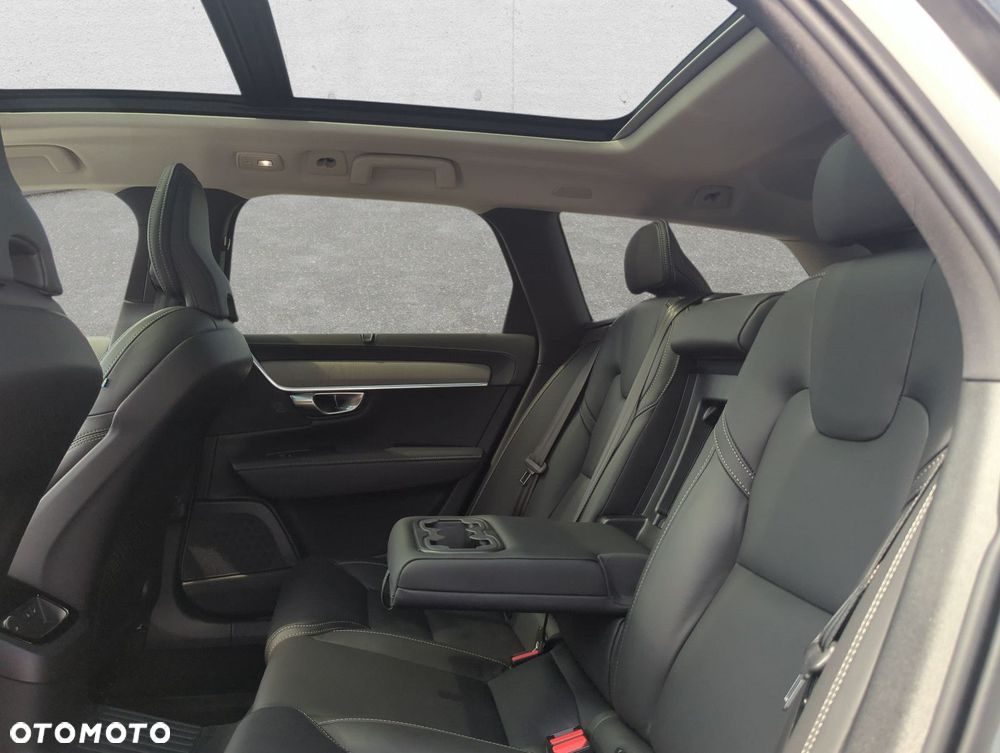 Volvo V90 - 17
