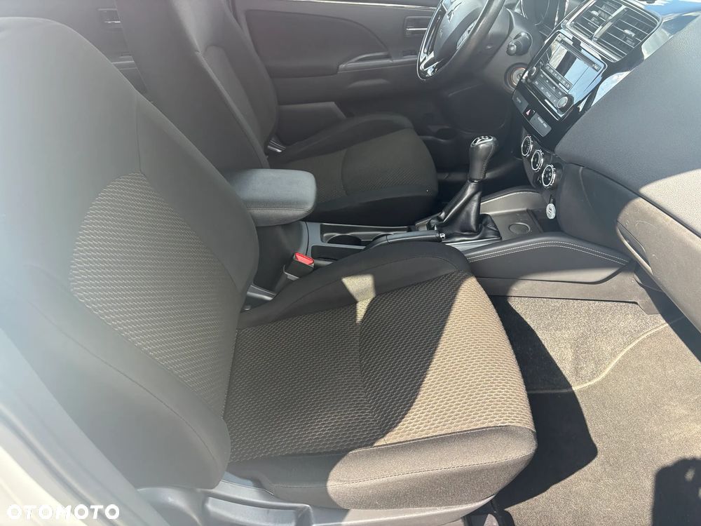 Mitsubishi ASX 1.6 Instyle - 16