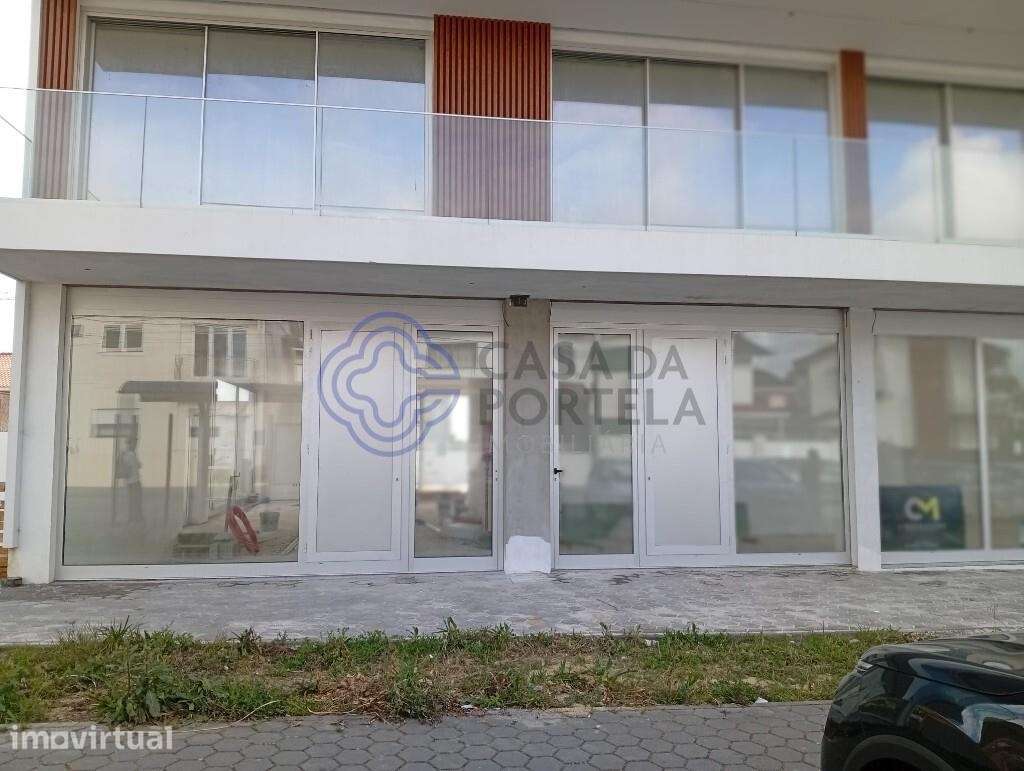Loja com 280m2 Madalena | FRENTE GRUPO SALVADOR CAETANO - Grande imagem: 5/19