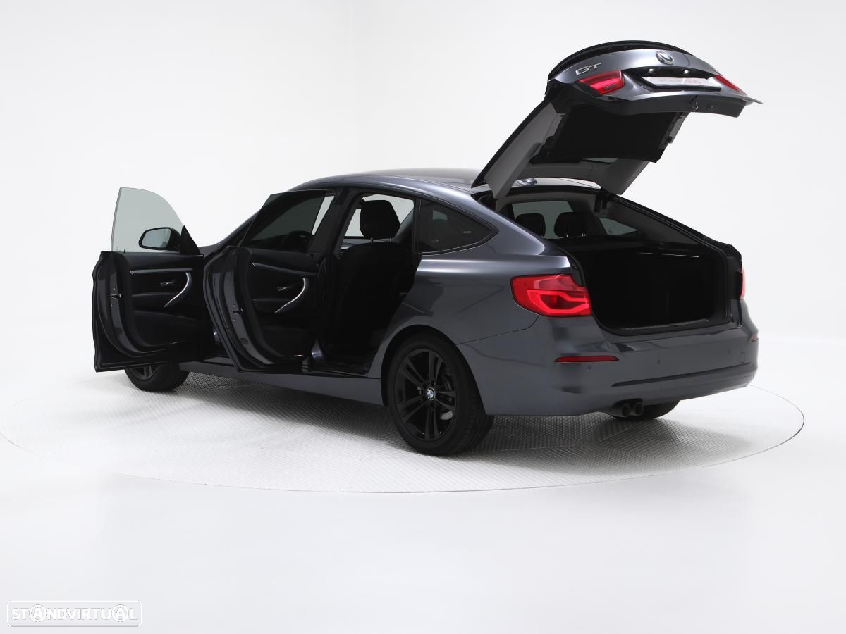 BMW 320 Gran Turismo - 5