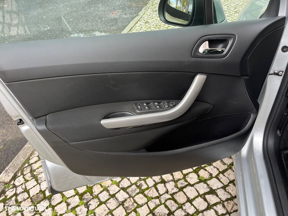 Peugeot 308 SW 1.6 HDi Active - 14