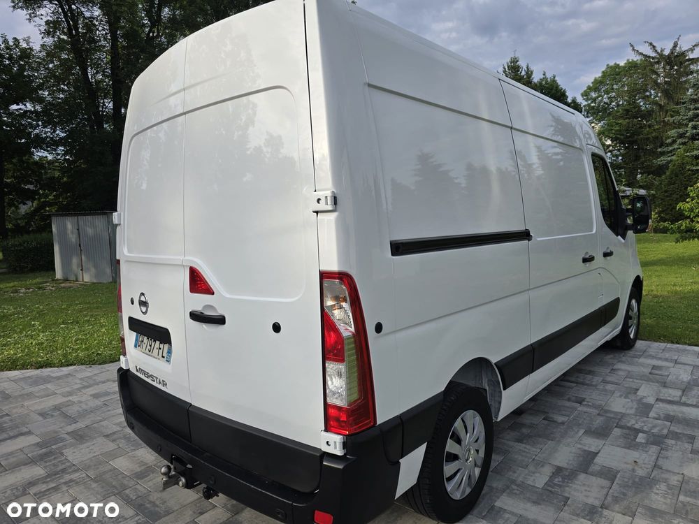 Nissan Interstar - 6