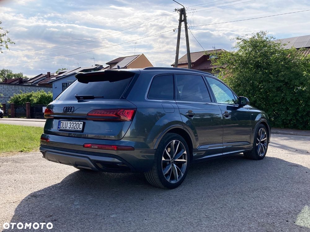 Audi Q7 55 TFSI mHEV Quattro S Line Tiptr - 5