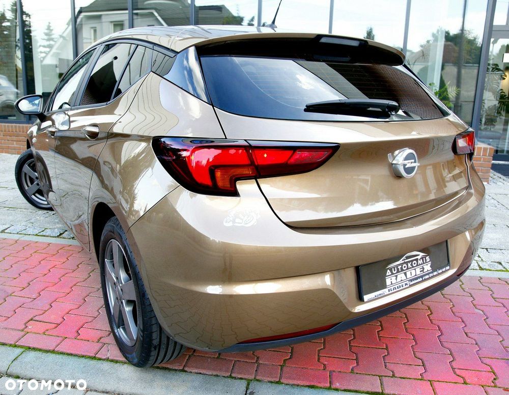 Opel Astra 1.4 Turbo Active - 31