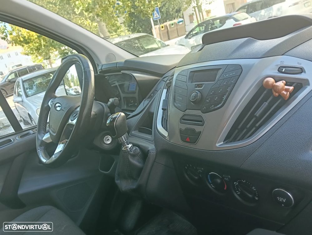 Ford Transit custom - 19