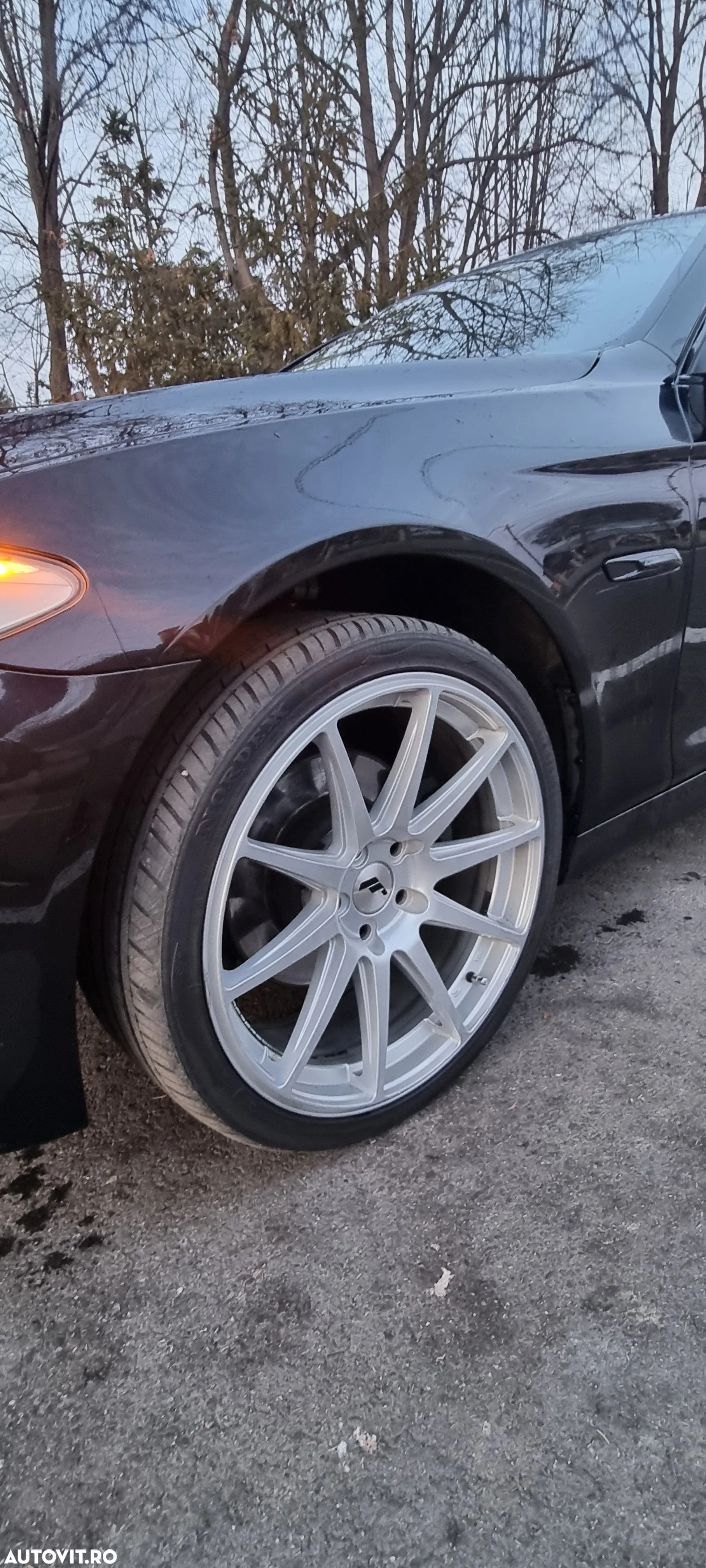 BMW Seria 5 520d - 8