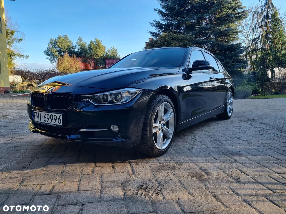 BMW Seria 3 328i Sport Line - 1