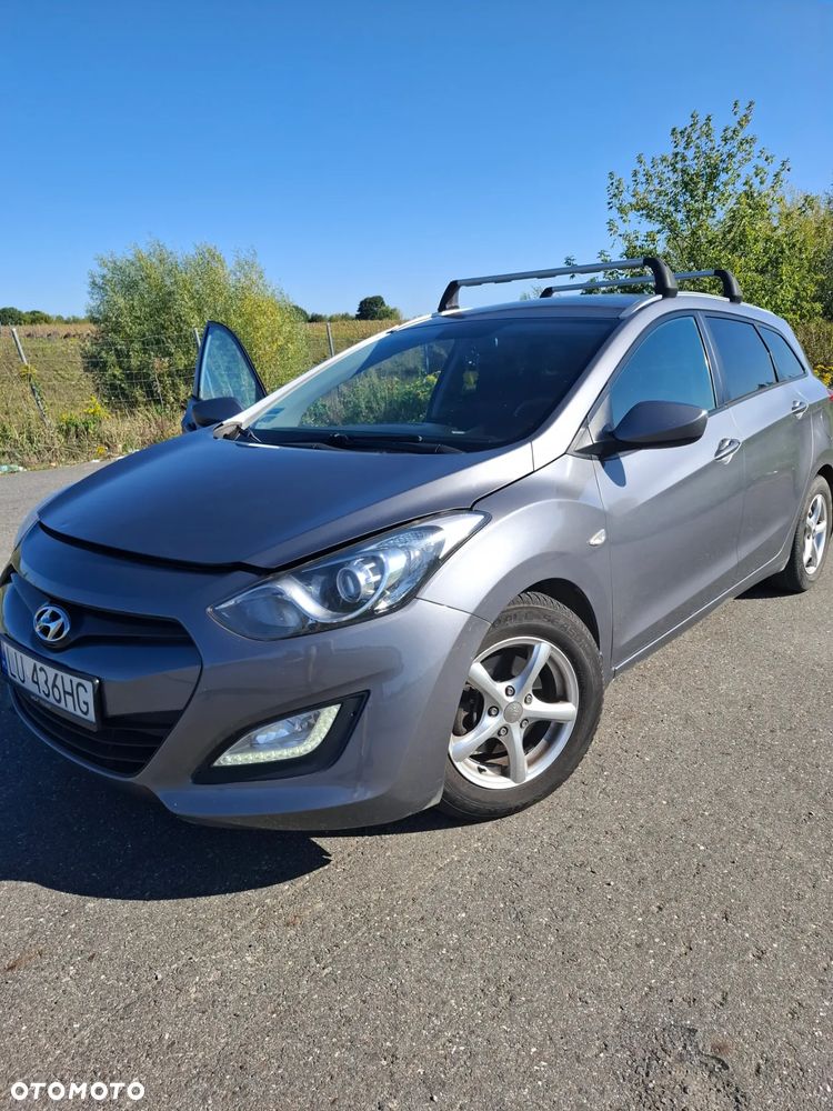 Hyundai i30 1.6 CRDi Classic + - 13