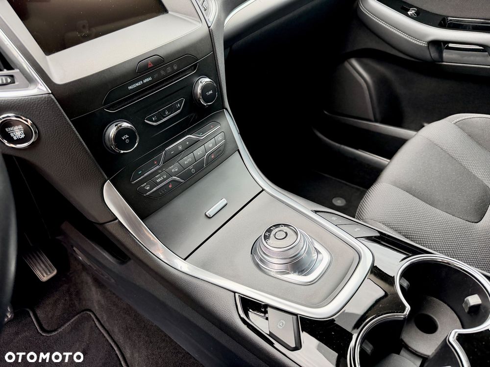 Ford S-Max - 28