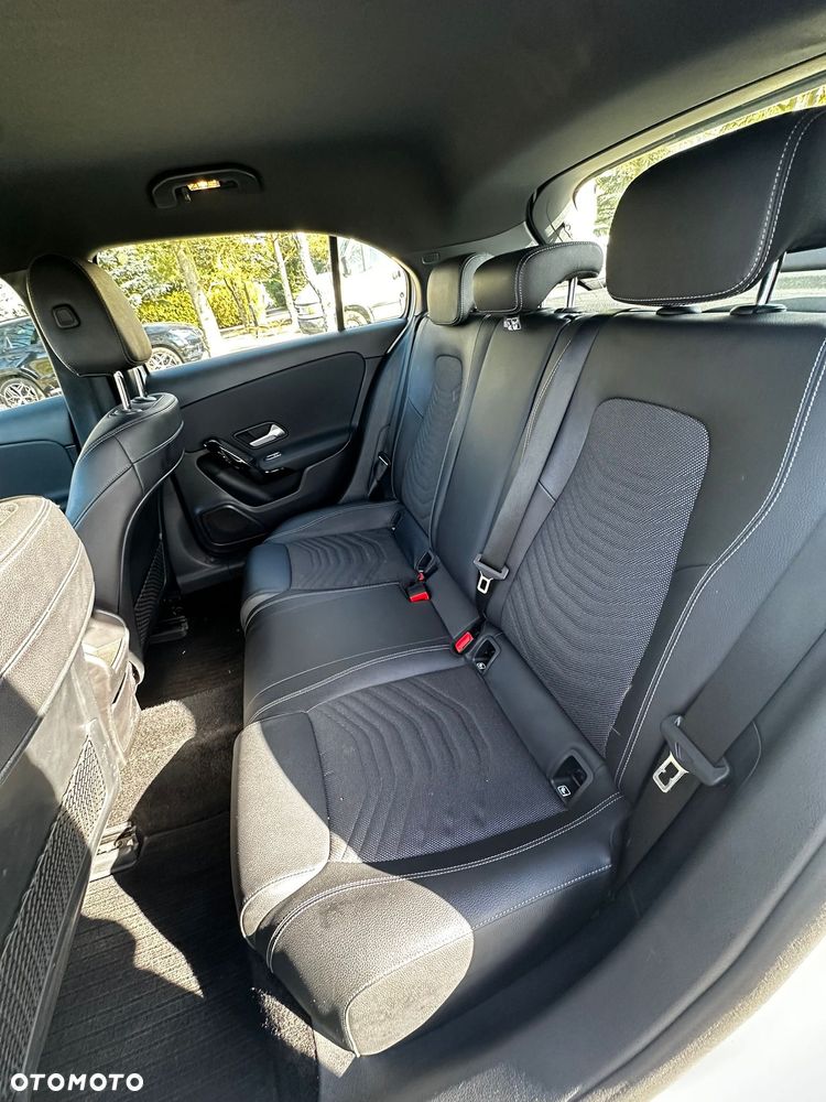 Mercedes-Benz Klasa A 180 7G-DCT Style - 11