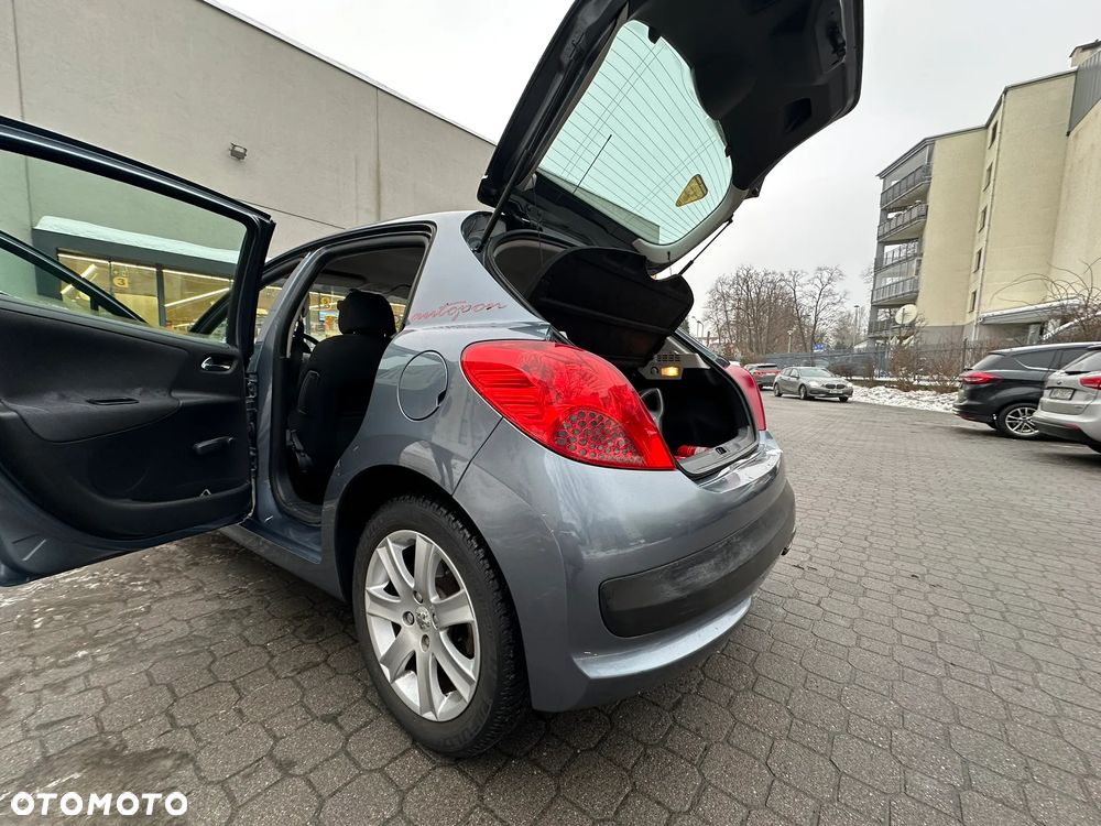 Peugeot 207 1.6 Trendy - 17