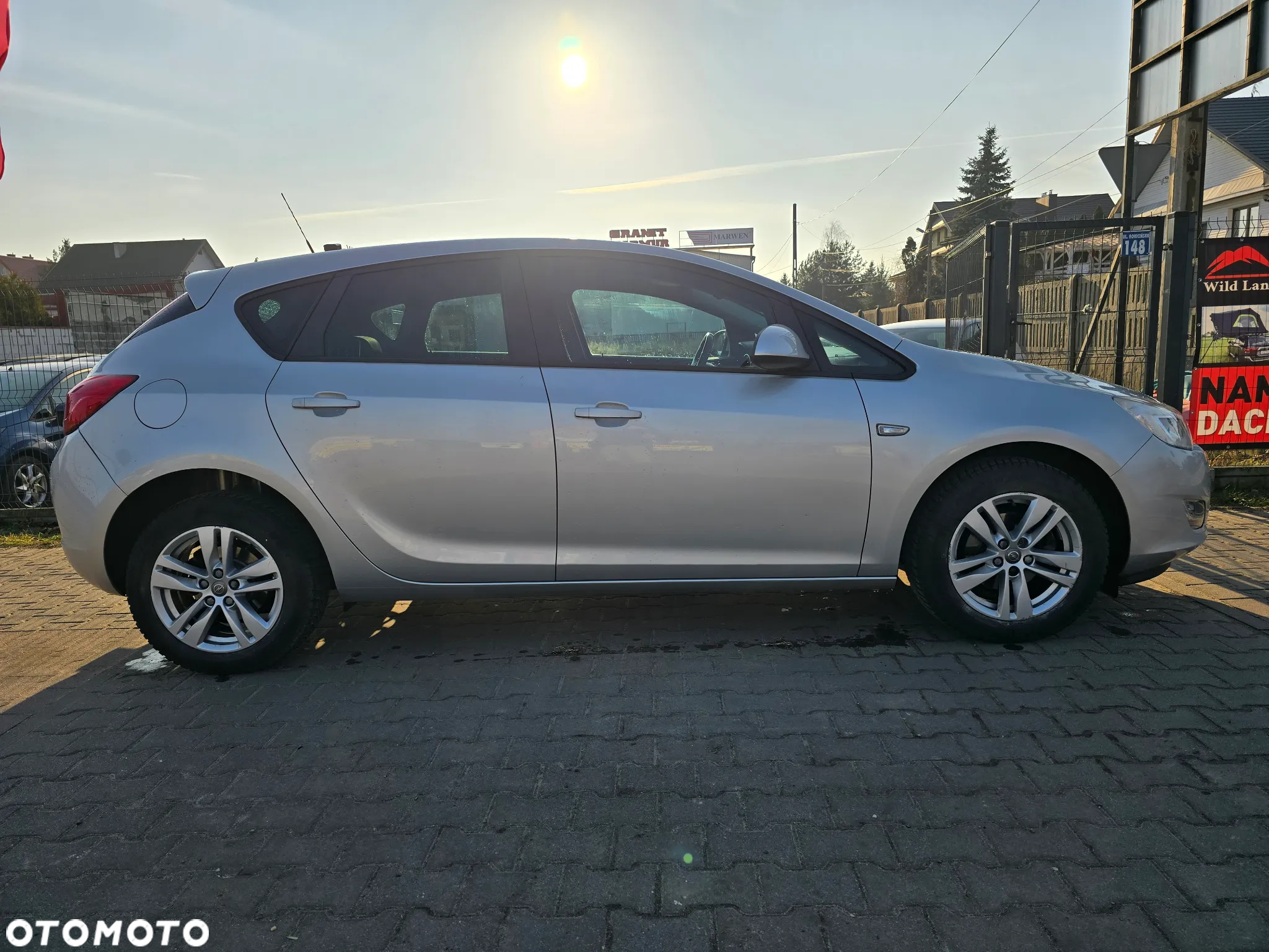 Opel Astra 1.4 Turbo Design Edition - 11