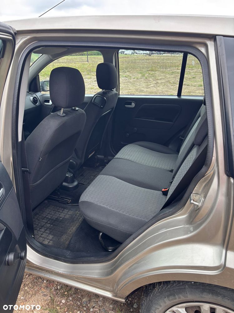 Ford Fusion 1.4 Ambiente - 6