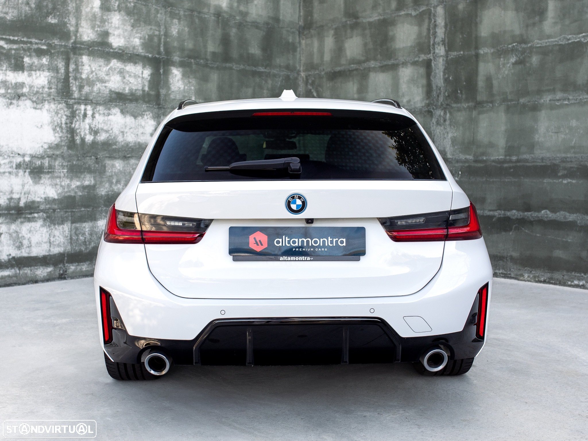 BMW 330 e Touring Pack M Auto - 12