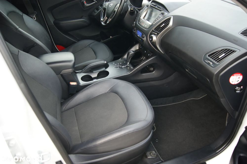 Hyundai ix35 2.0 2WD Automatik Trend - 16