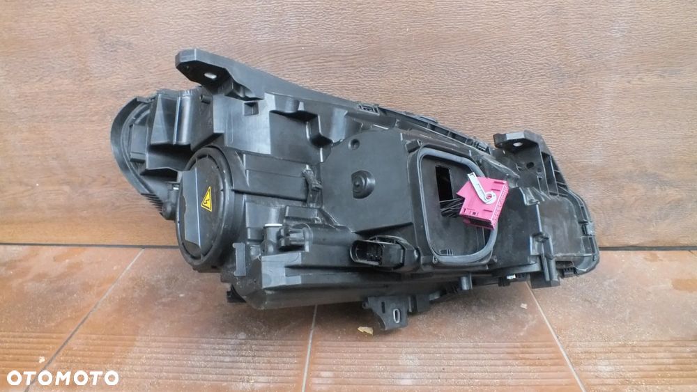 Bi Xenon lewy Mercedes B klasa W246 8200139 - 5
