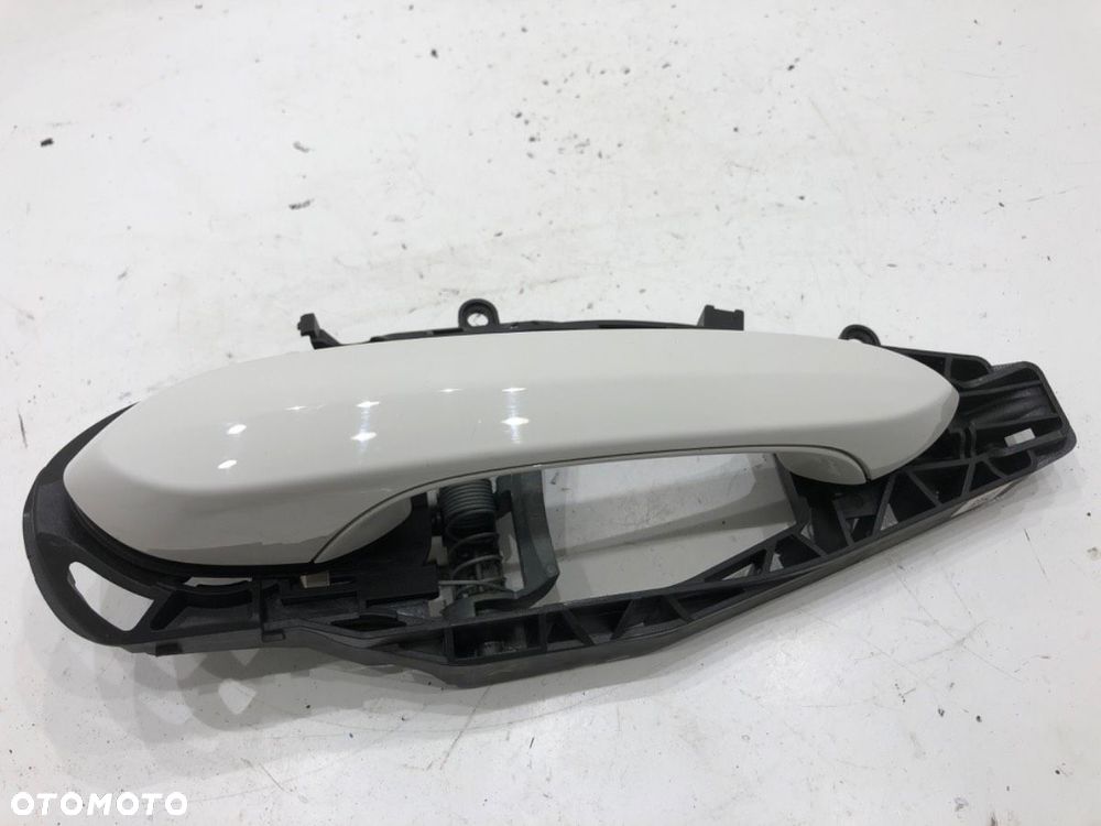 KLAMKA ZEWNĘTRZNA LEWY TYŁ  BMW 5 (G30, F90) 2016 - 2022 530 e Plug-in-Hybrid 135 kW [184 KM] - 1