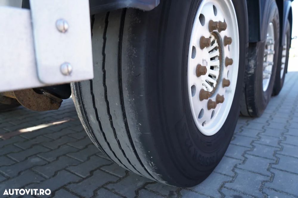 Feldbinder / REMORCA CIMENT / 3 COMPARTIMENTE / 37.000 L / SILOC / PENTRU MATERIALE VRAC / AXĂ RIDICATĂ / SAF / JANTE DIN ALIAJ - 14