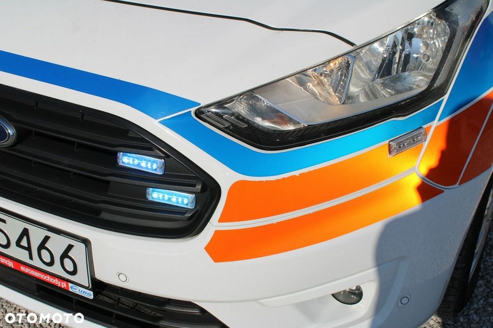 Ford Transit Connect - 13
