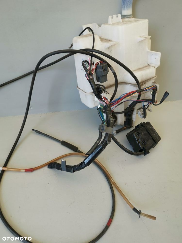 MAZDA CX-5 I CX5 I 12-17 ZBIORNICZEK SPRYSKIWACZY KD3567480 - 4