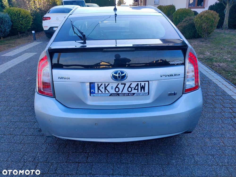 Toyota Prius (Hybrid) Comfort - 8