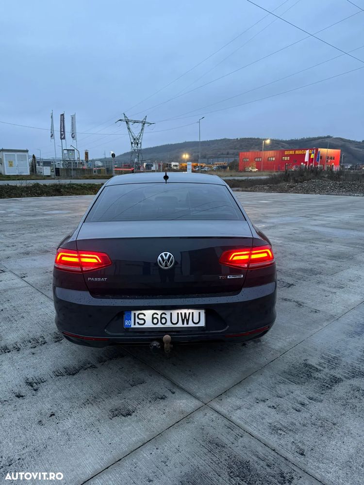 Volkswagen Passat - 3