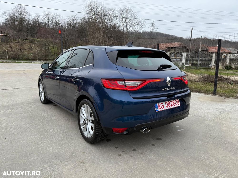 Dezmembrez Renault Megane 4 2017 1.5 dci Automat - 3