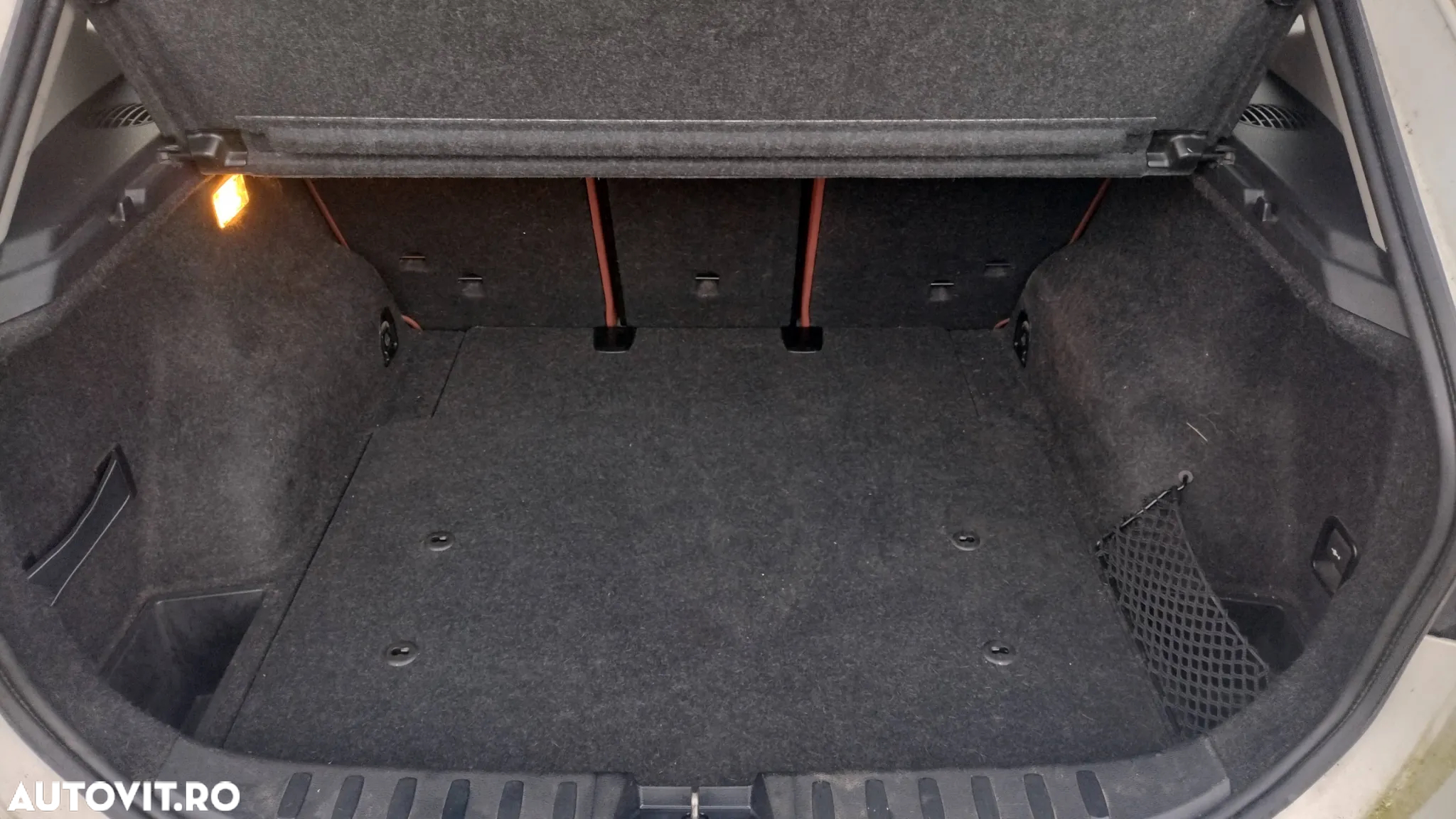 BMW X1 sDrive18d - 12