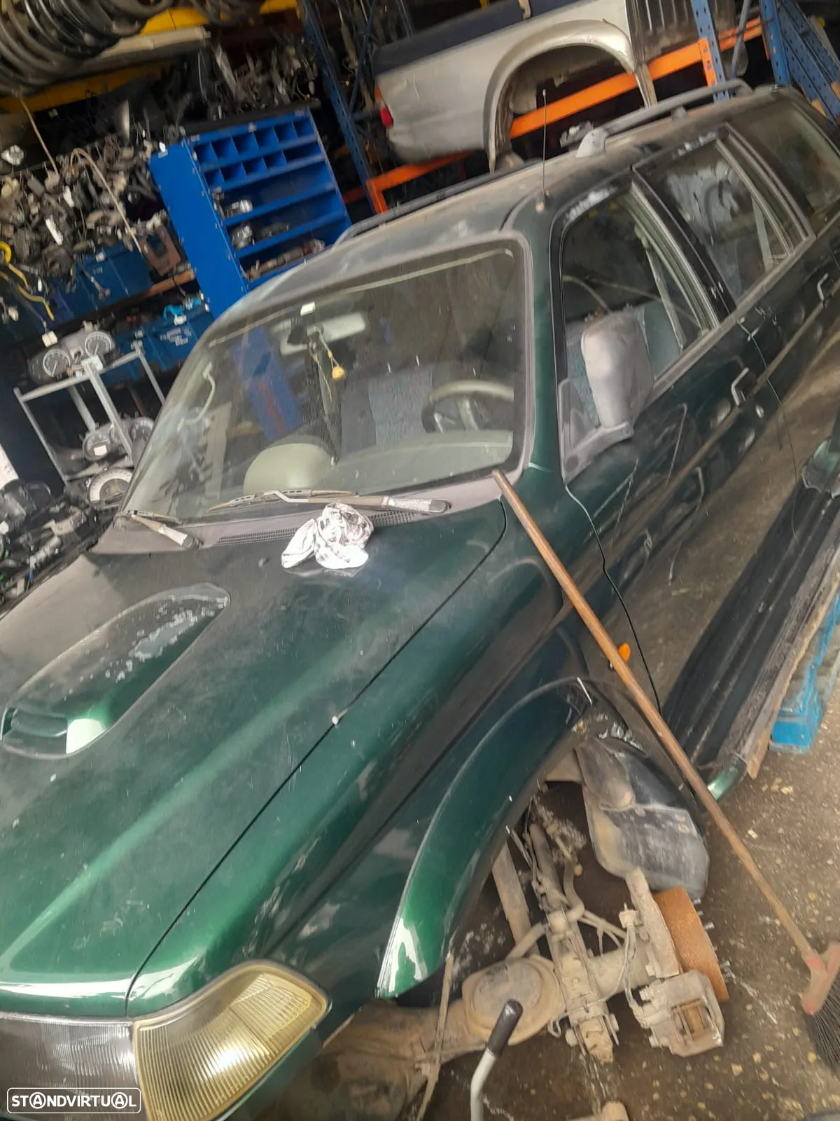 Mitsubishi Pajero Sportwagon 2 5 Td de 2001 para peças - 6
