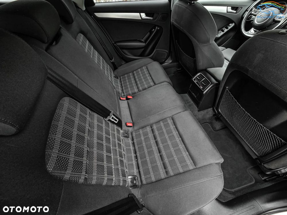 Audi A4 Avant 2.0 TDI DPF clean diesel quattro S tronic S line Sportpaket - 20