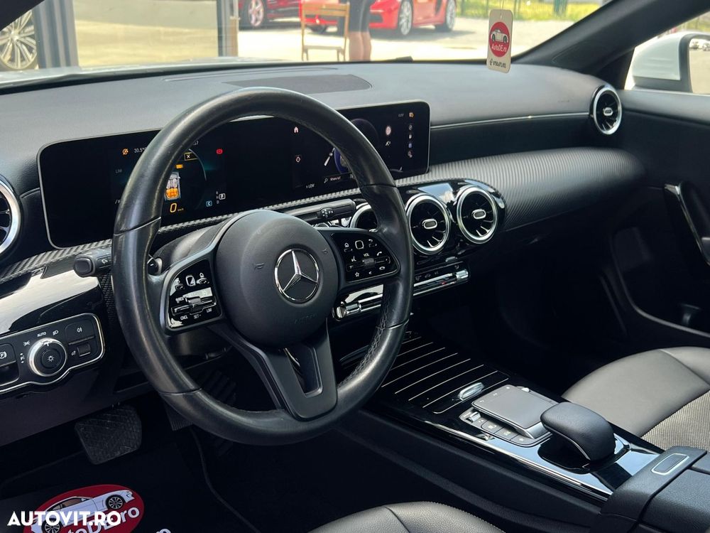 Mercedes-Benz cla - 12