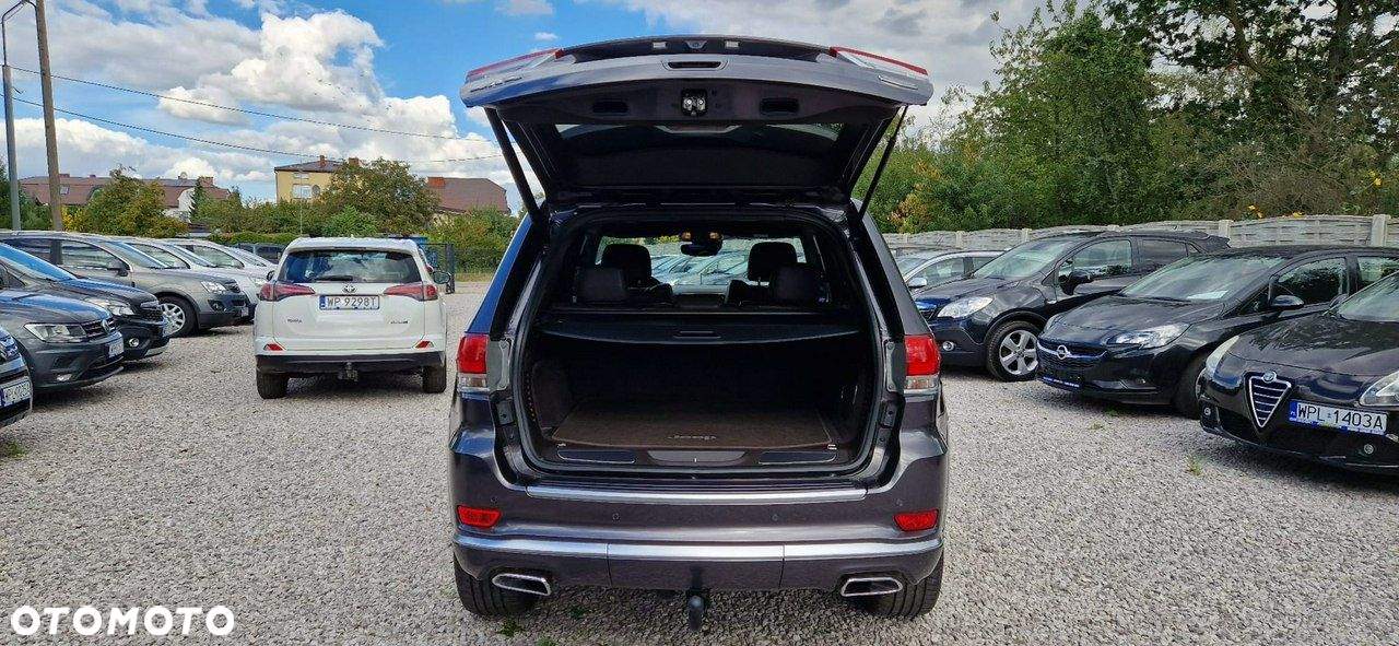 Jeep Grand Cherokee - 8