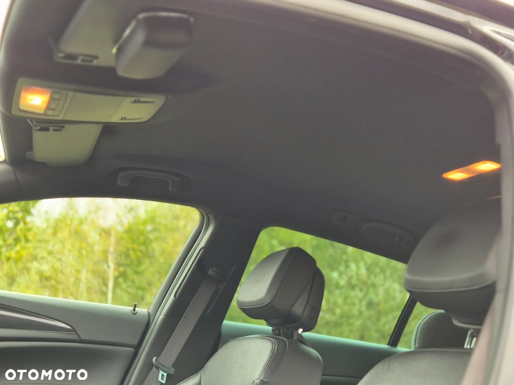 Opel Insignia CT 2.0 CDTI 4x4 S&S - 16