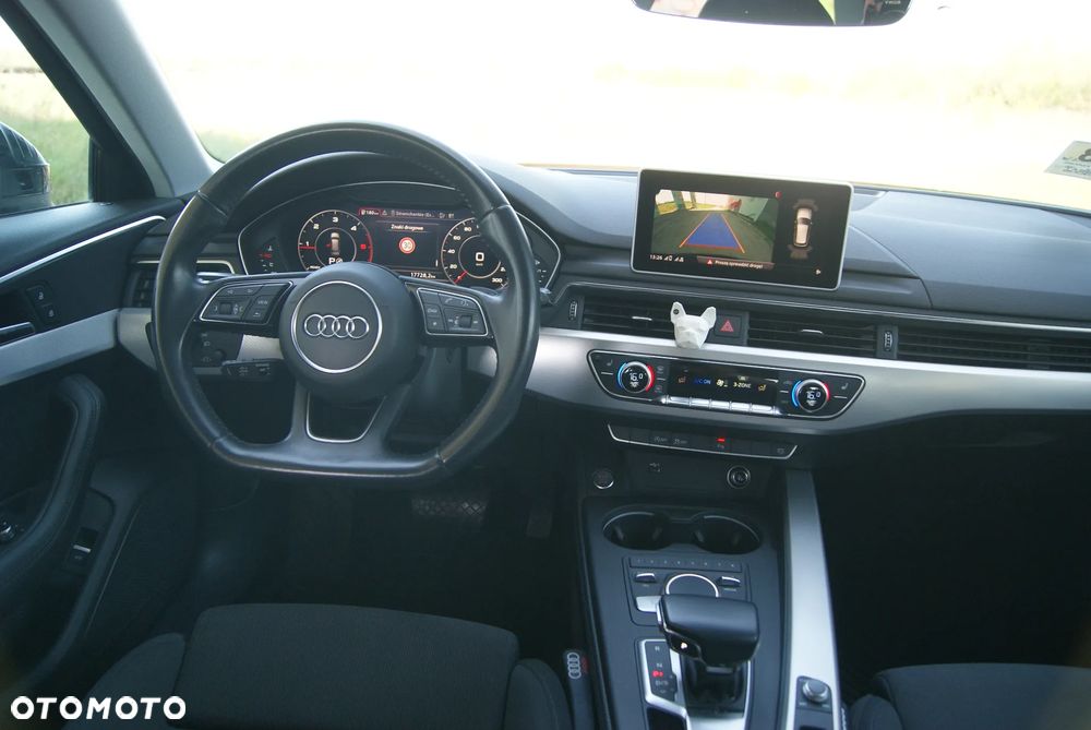 Audi A4 Avant 2.0 TDI ultra S tronic sport - 23