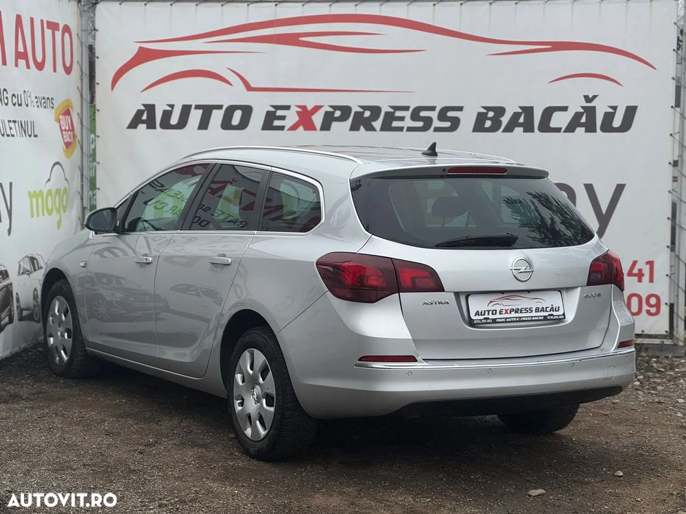 Opel Astra 1.6 CDTI DPF ecoFLEX Start/Stop Edition - 4