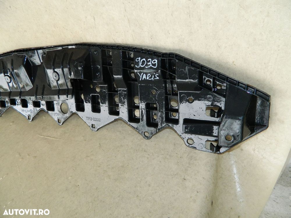 Scut radiatoare, Toyota Yaris, 2011, 2012, 2013, 2014,, 52618-0D030 - 8