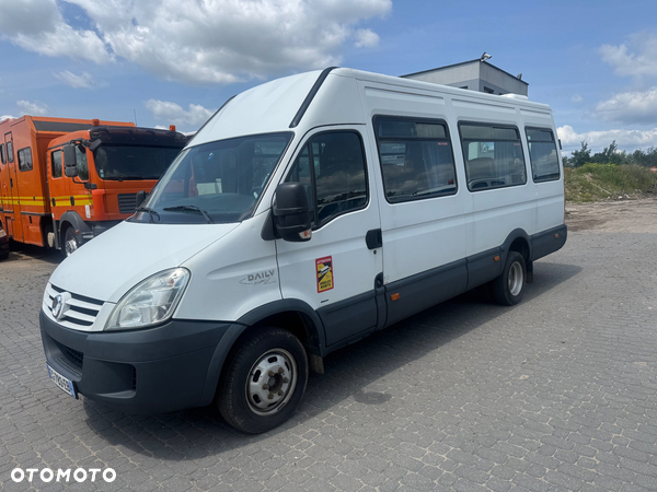 Irisbus Daily Klima Webasto Tylko 111 tyś km z Wojska Francuskiego
