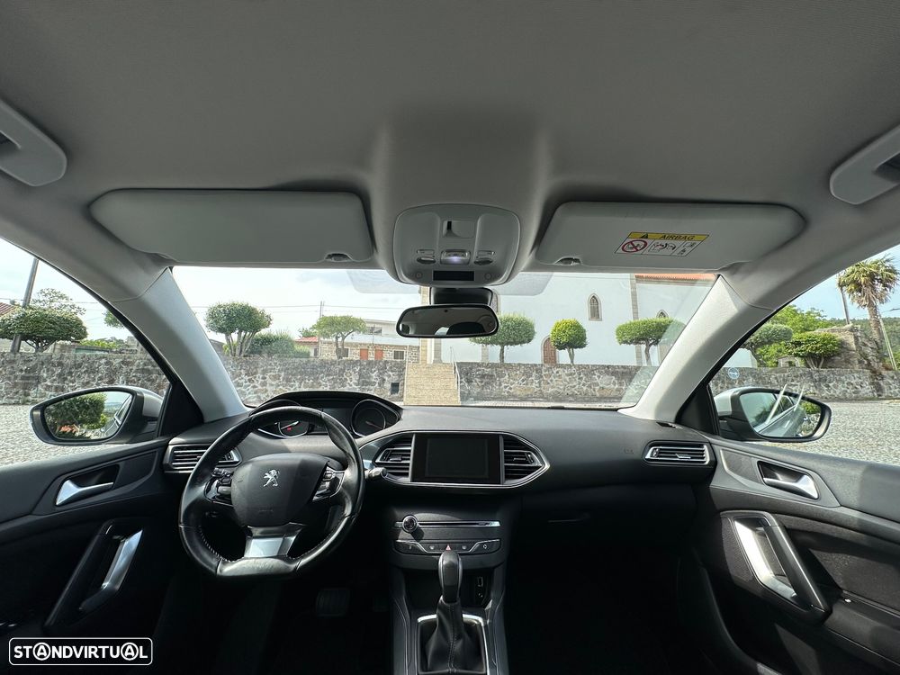 Peugeot 308 SW 1.6 BlueHDi Allure J18 EAT6 - 27