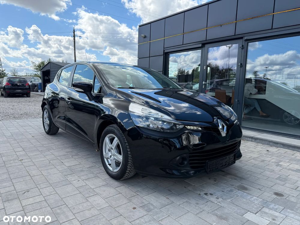 Renault Clio 1.2 16V 75 Collection - 8