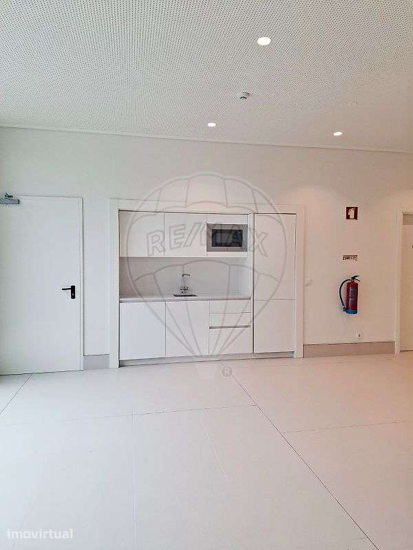 Apartamento T0 para arrendamento - Grande imagem: 5/19