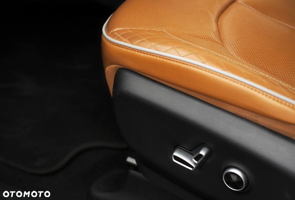 Chrysler Pacifica - 27
