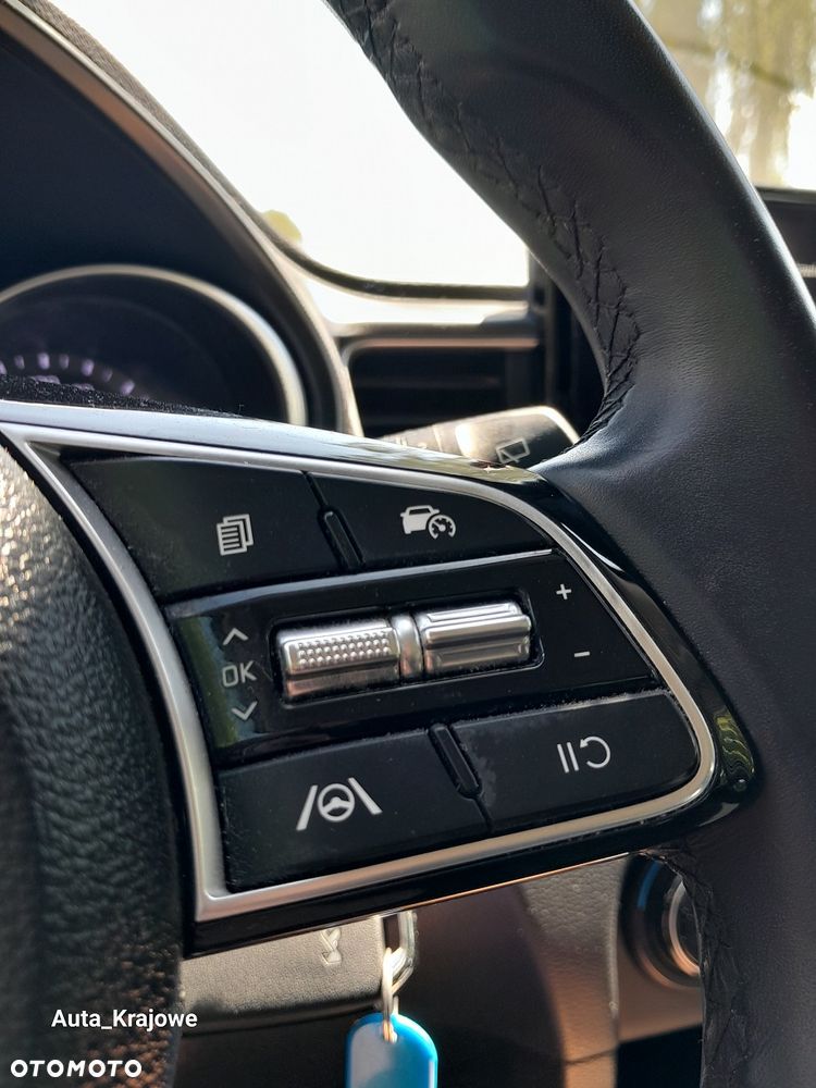 Kia Ceed 1.5 T-GDI M - 25