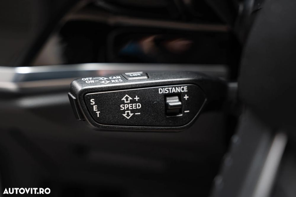 Audi Q3 40 TFSI quattro S tronic S line - 14