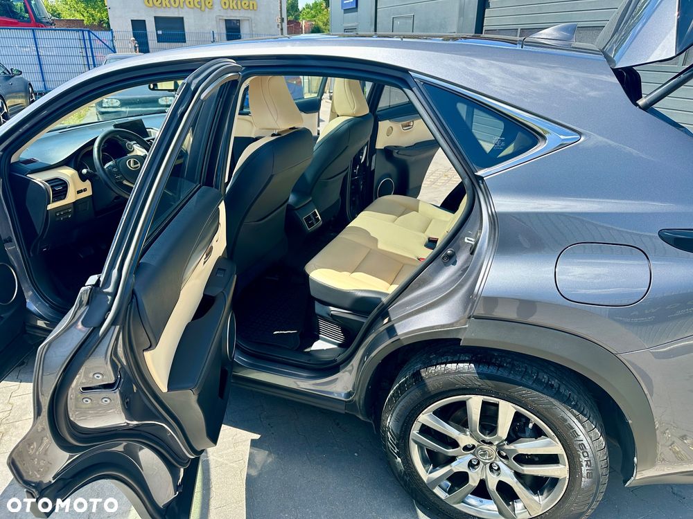 Lexus NX 200t Prestige AWD - 17