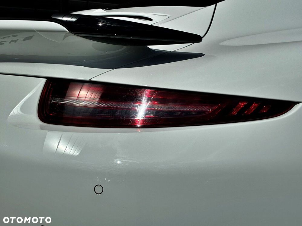 Porsche 911 - 34