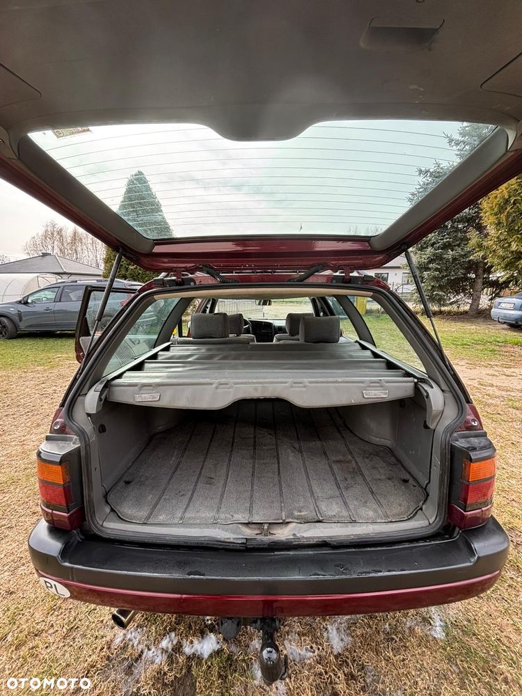 Volkswagen Passat 1.9 TD GL - 15