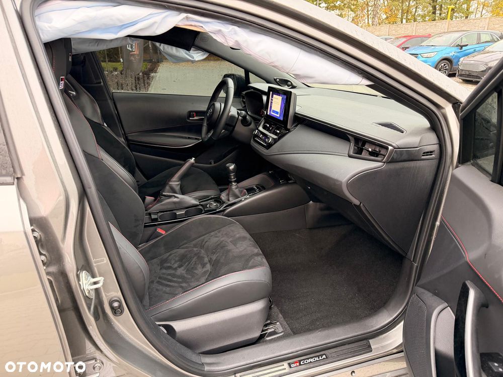 Toyota GR Corolla - 16